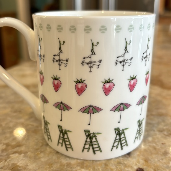 Wimbledon Rain Delay Mug - Picture 3 of 5